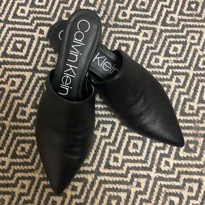 Calvin Klein Women’s Chantalia Mule